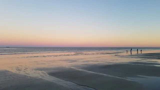 Burke's Beach Rentals