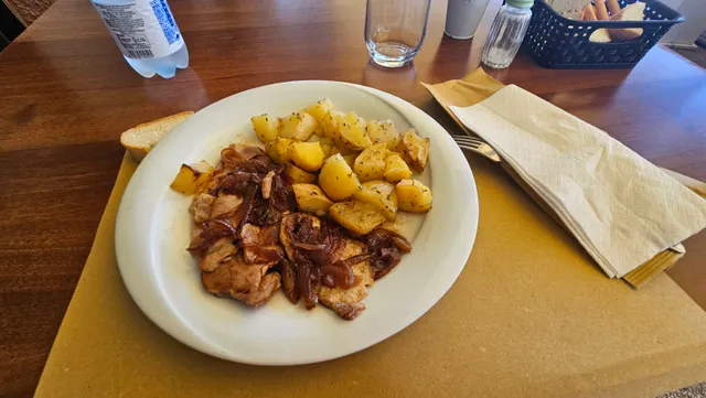 Ristorante pizzeria bar "Buffalo grill food"