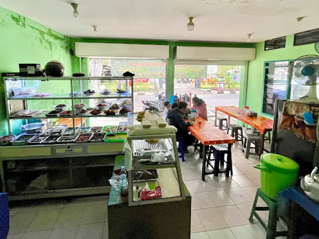 Warung Makan Kartika. Paseban Raya No.66