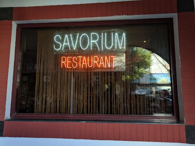 Savorium Restaurant & Bar