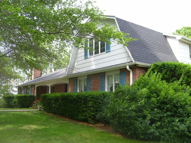 Pine Crest Farms Bed and Breakfast