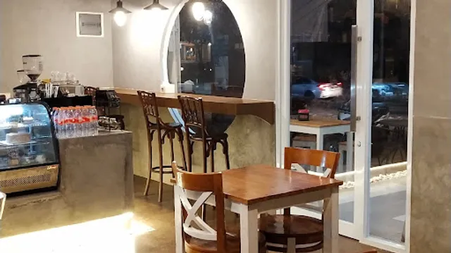 Kolibrew Coffee & Patisserie