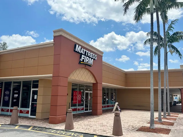 Mattress Firm Biscayne