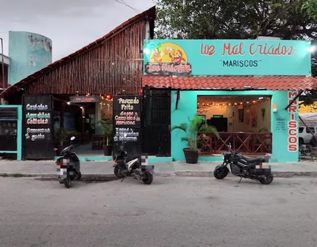 Los mal criados Mariscos