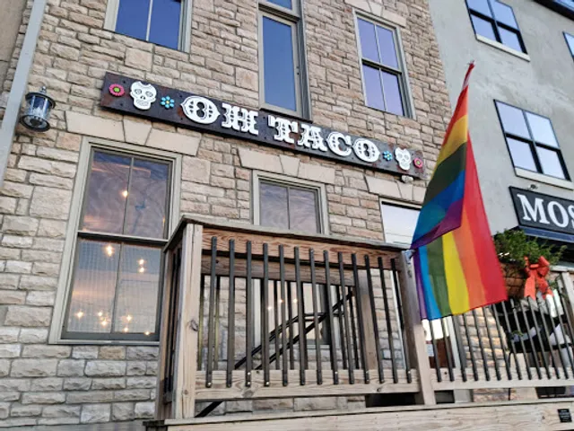 Moseley's Rooftop Bar ( Sandusky )