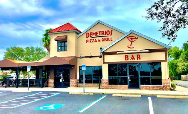 Demetrios Pizza & Grill