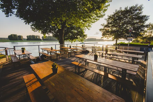 Haus Rheinblick Familie Ott