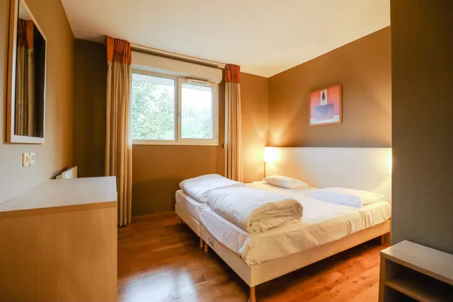 Adonis Divonne-les-Bains