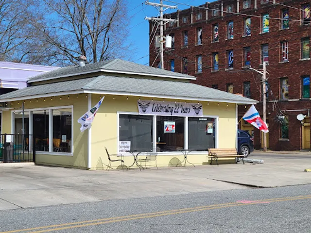 Muddy Waters Coffeehouse