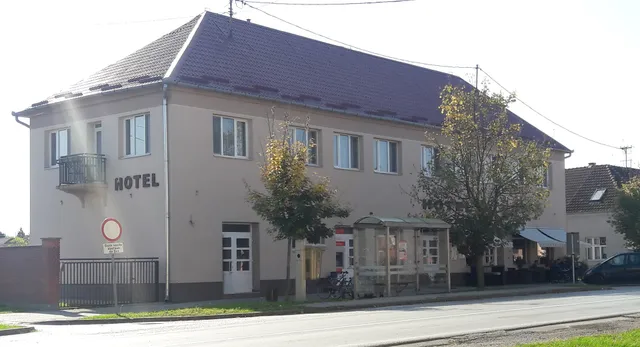 Hotel Petrijevci