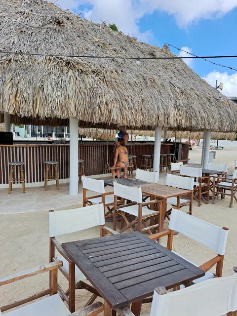 Flamingo Beach Bar