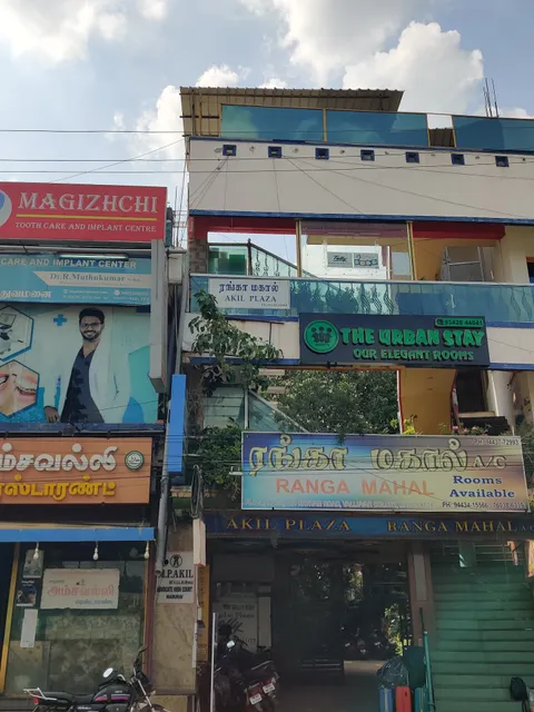 OYO Flagship THE URBAN STAY