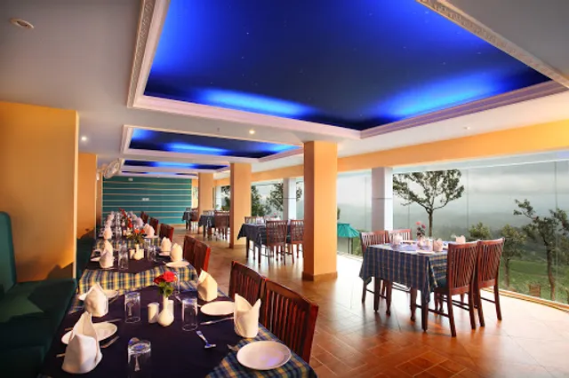 Galaxy Restaurant, Misty Mountain Resort