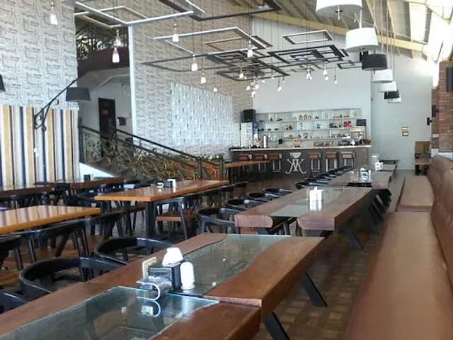 Istana Kuliner Restaurant