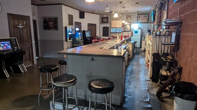 Lamplight Inn. TAVERN