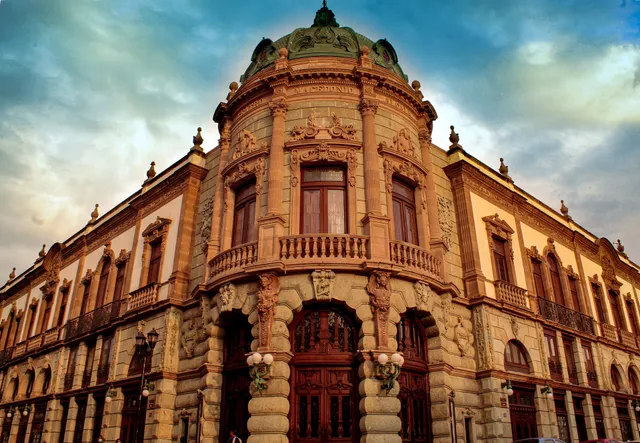 TEATRO MACEDONIO ALCALÁ