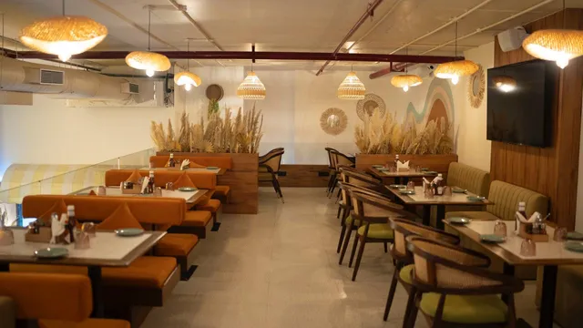 Thyme & Whisk - Best Restaurant In Indore | Pure Veg Restaurant | Family Restaurant