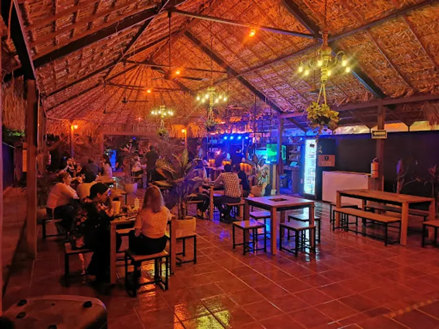 WAVE Restaurant Bar en Ciudad Valles