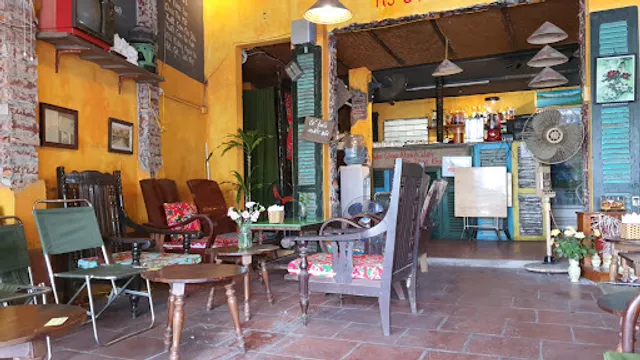 Tiệm Cà Phê Zoom Bao Cấp