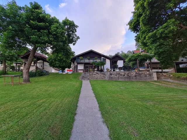 Kuća za odmor Takač, Batina, Zeleni otok