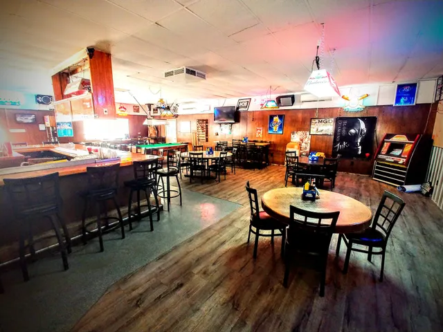 Codi Jo's Wagon Wheel Bar & Grill