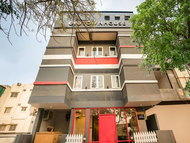 Townhouse Pipliyahana Square