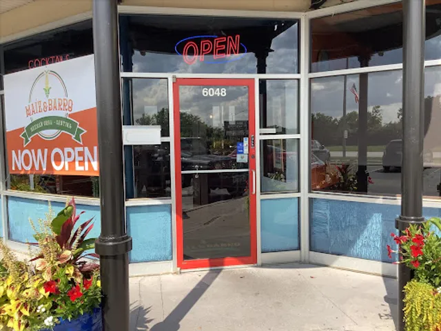 Maiz & Barro Mexican Grill - Cantina