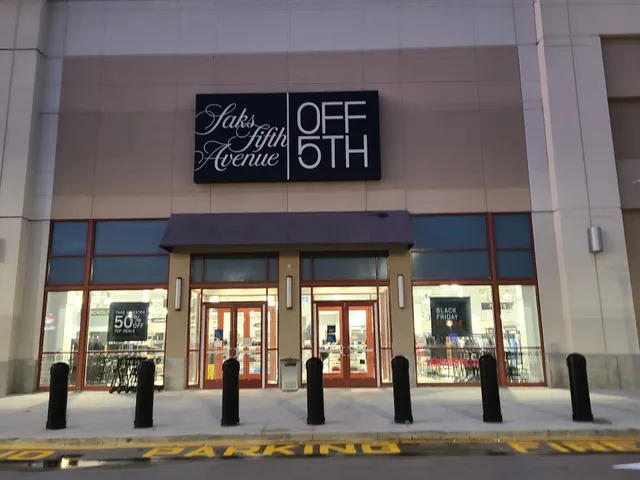 Saks OFF 5TH
