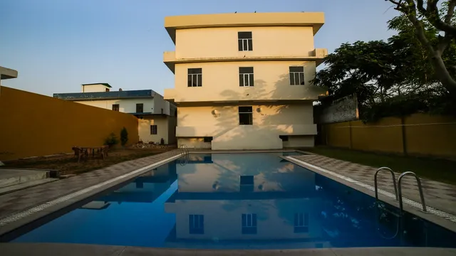 Tiger Regency Resort