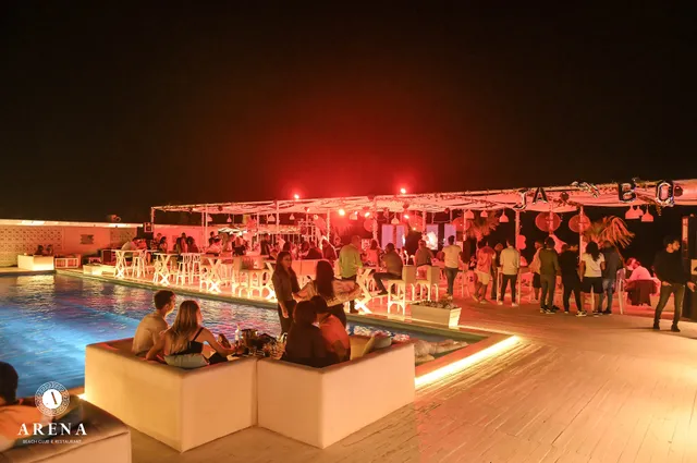 Arena Restaurant, Pool & Beach