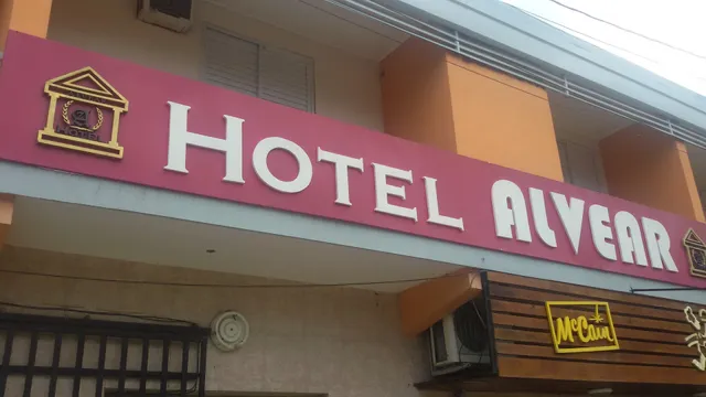 HOTEL ALVEAR