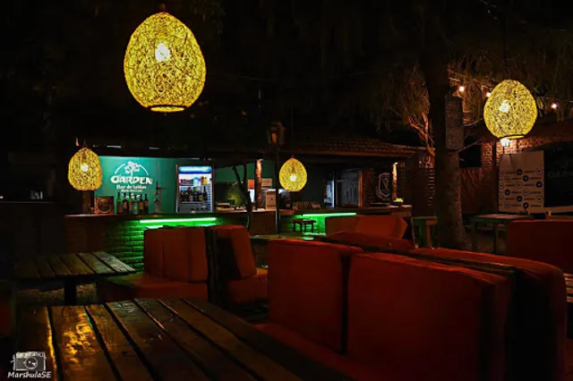Garden Bar De Tablas