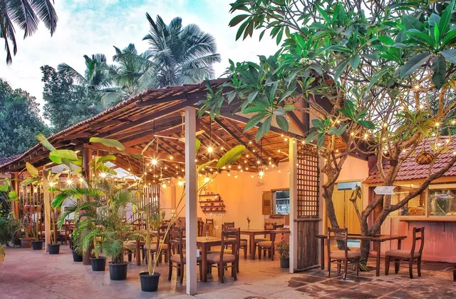 Guldastaa Cafe - Veg, Vegan & Jain Food