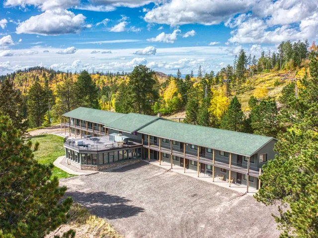 Terry Peak Lodge