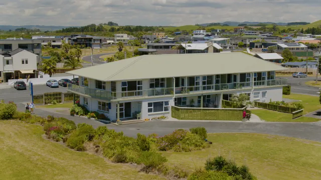 Ruakaka Beachfront Motel