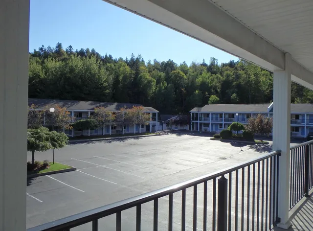 Americas Best Value Inn St. Ignace