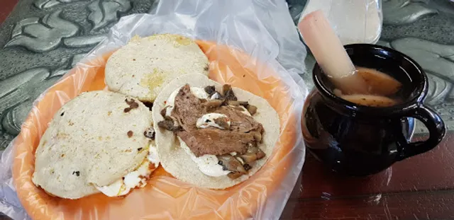 Los bigotes de don pancho reatas