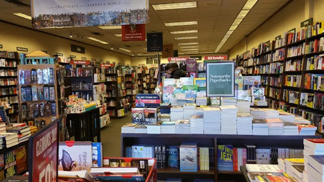 Barnes & Noble