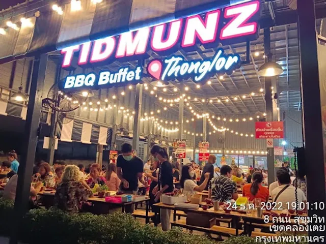 Tidmunz BBQ BUFFET