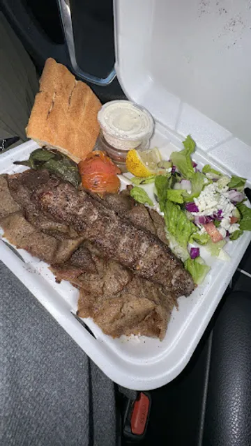 Ariana’s kabob and gyro truck