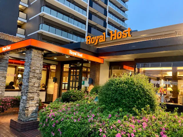 Royal Host Kurumehigashi