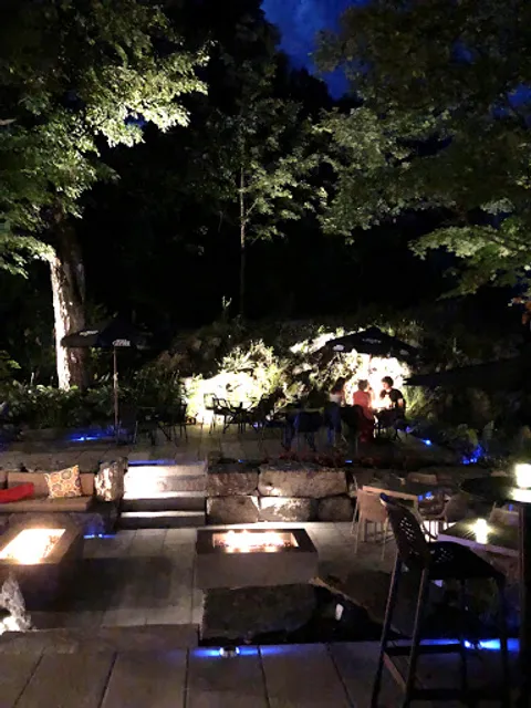 Mistral expérience festive extérieure