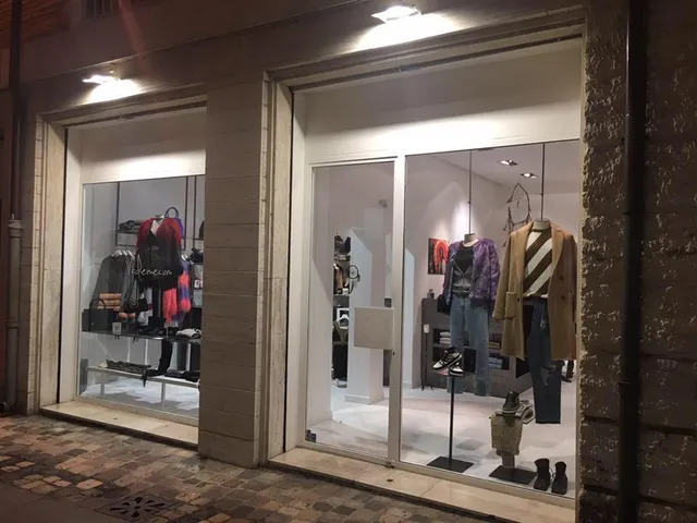 Vademecum - Abbigliamento e Accessori