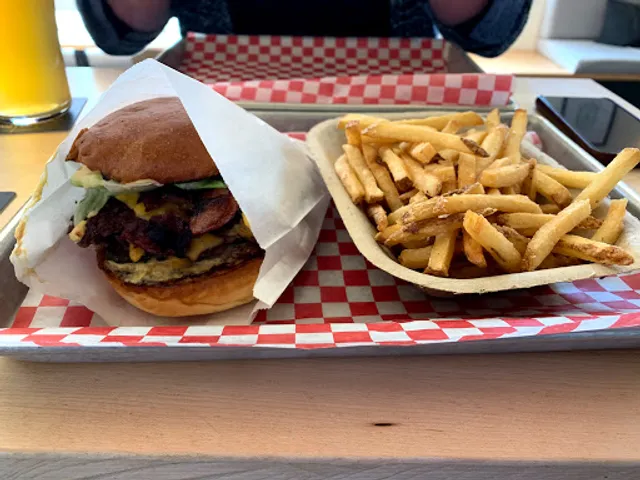 Lil’ Empire Burger - Annex Ale Location