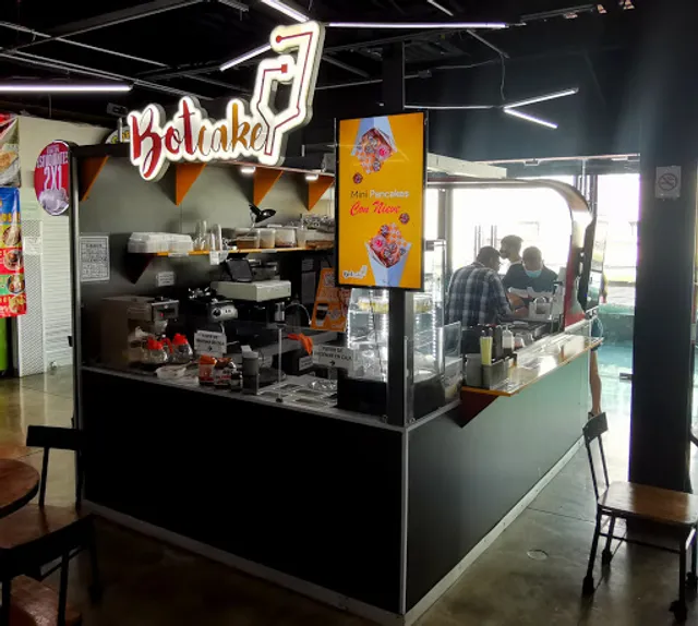Botcake (Plaza Catedral)