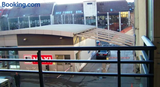 Rooms And Apartmants S