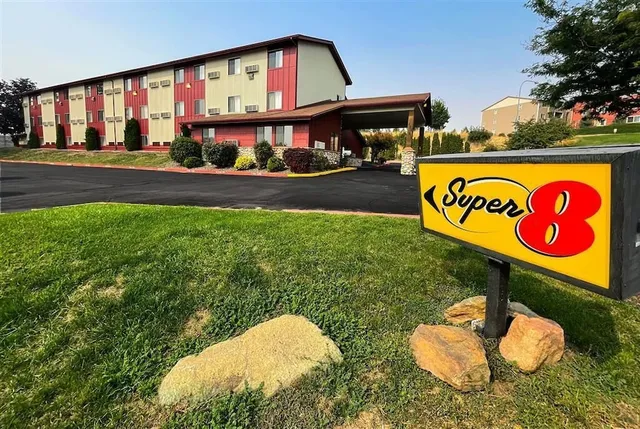 FairBridge Inn & Suites - Moscow/Pullman