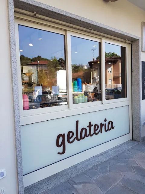 Bar Gelateria "La Carapina"