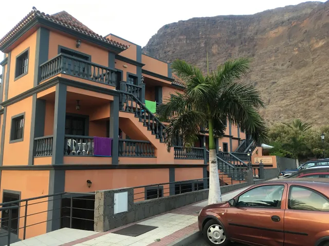 Apartamentos Residencial El Conde S.L.