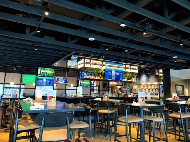 Northern Taphouse - Lakeville